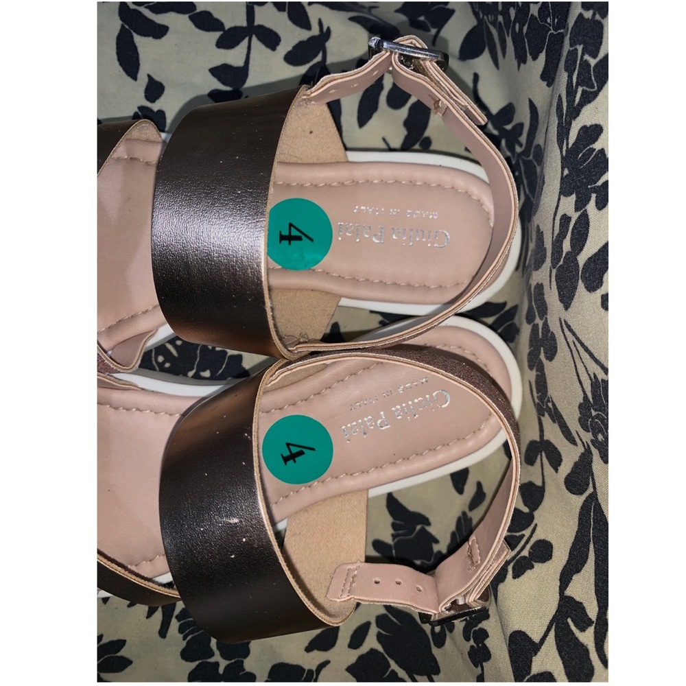 ⚪️ sparkly sandals ⚪️